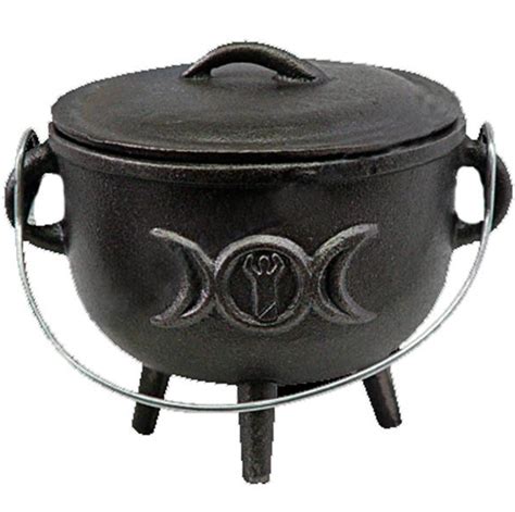 The Cauldron in Literature and Pop Culture: From Macbeth to Harry Potter